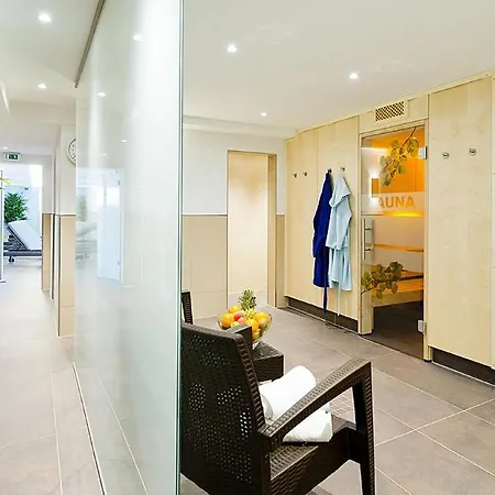 Wolf Zur Linde Hotel 3*