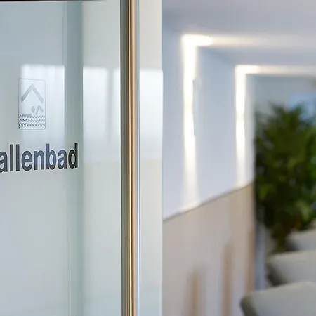 Wolf Zur Linde 3* Kuenzell