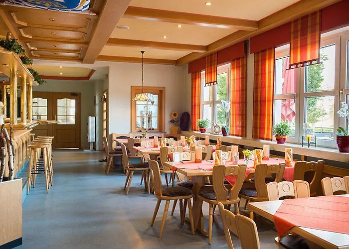 Zur Linde Hotel Kuenzell